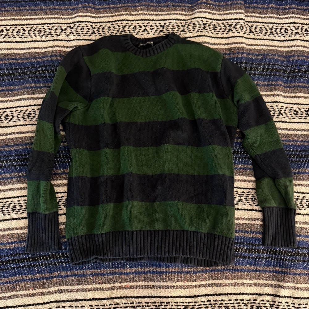 Brandy Melville Green and Navy Striped Crewneck Sweater